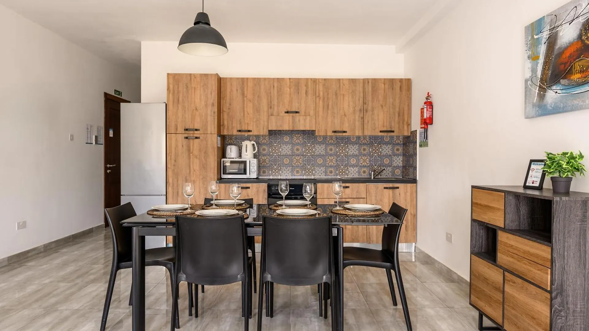 F11 Room 2, Private Room Two Single Beds Shared Bathroom In Shared Flat Msida 0*,  Malta